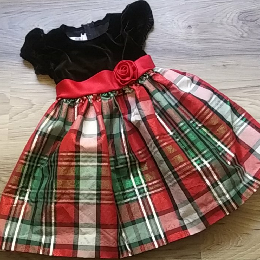Holiday dress